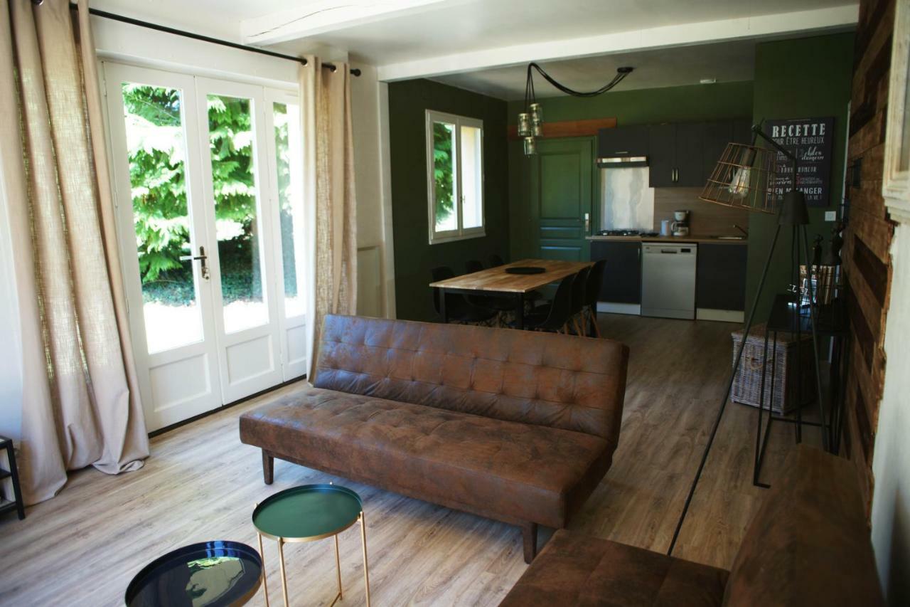 La Maison D A Cote Lacropte Luaran gambar